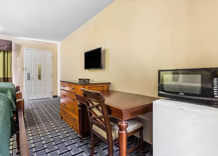 Rodeway Inn