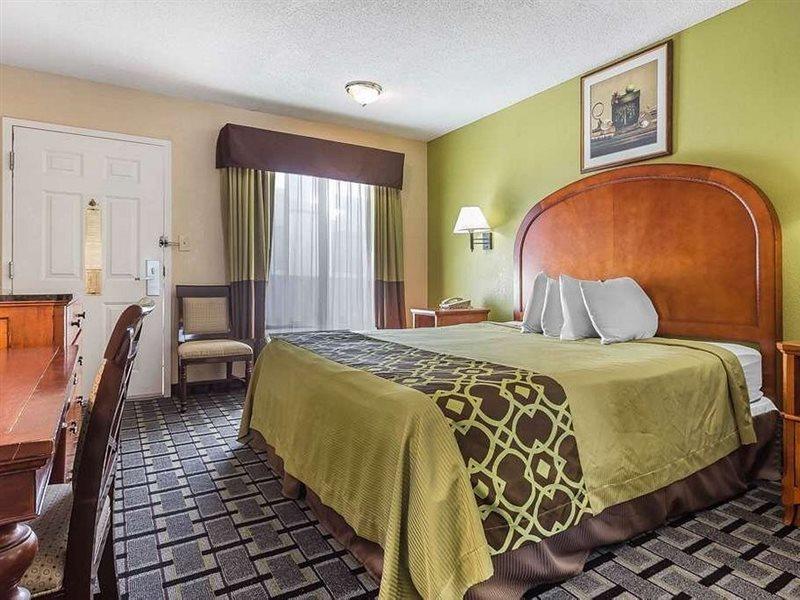 Inn Rodeway