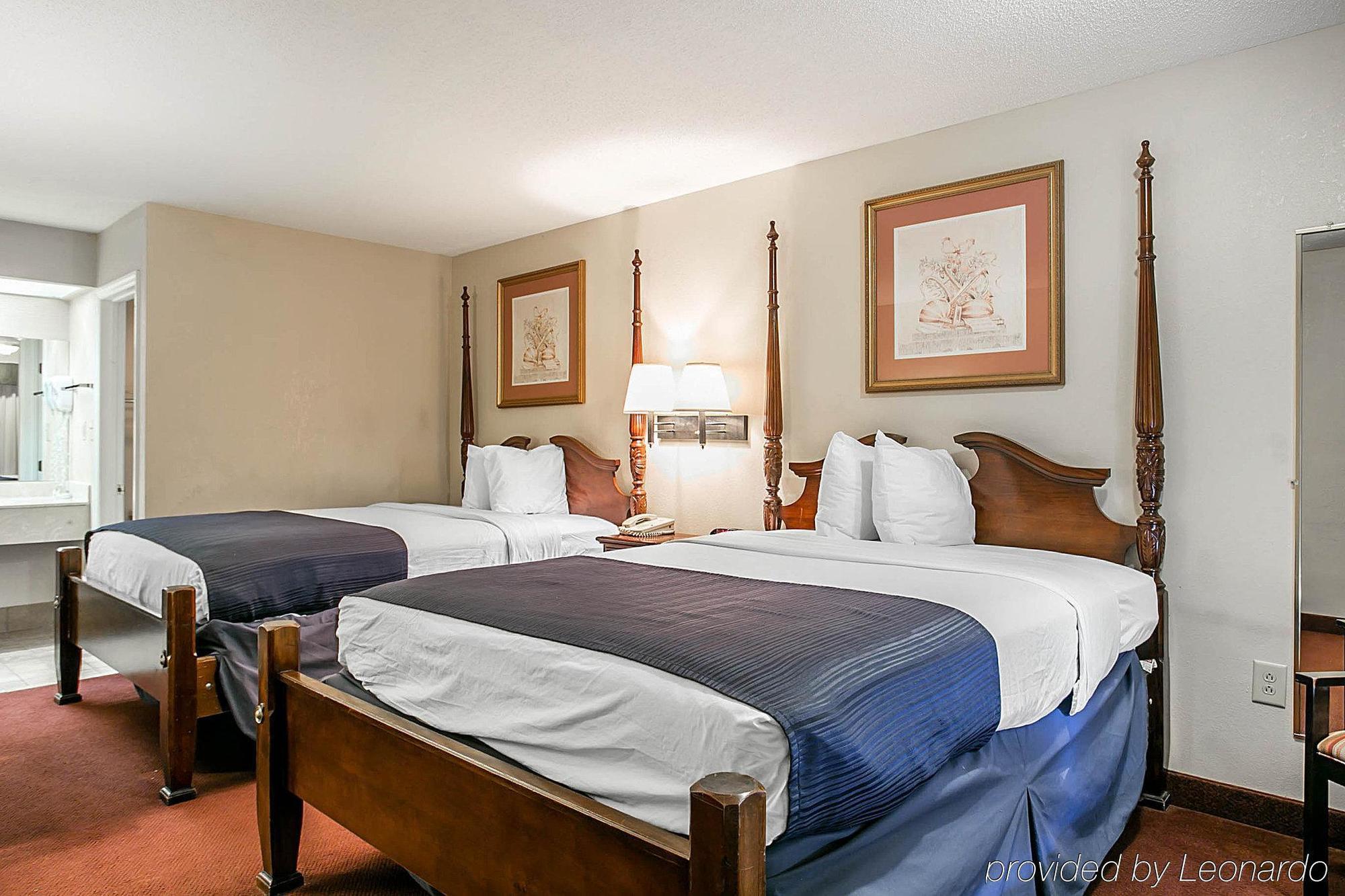 Rodeway Inn